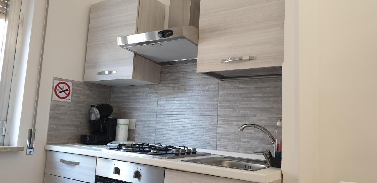 Appartamento Roma Casa Vacanza Sea House Rome 50 Metri Dal Mare Лідо-ді-Остія Екстер'єр фото