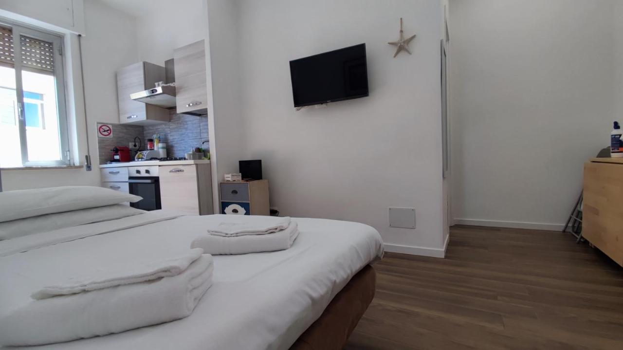 Appartamento Roma Casa Vacanza Sea House Rome 50 Metri Dal Mare Лідо-ді-Остія Екстер'єр фото