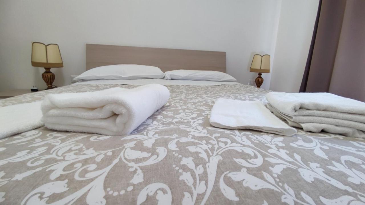 Appartamento Roma Casa Vacanza Sea House Rome 50 Metri Dal Mare Лідо-ді-Остія Екстер'єр фото
